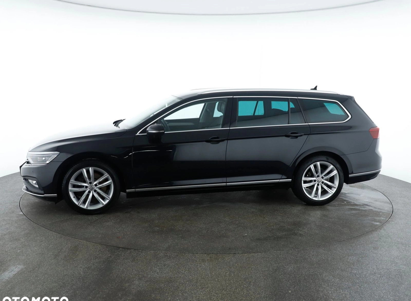 Volkswagen Passat cena 125800 przebieg: 131293, rok produkcji 2020 z Rybnik małe 781